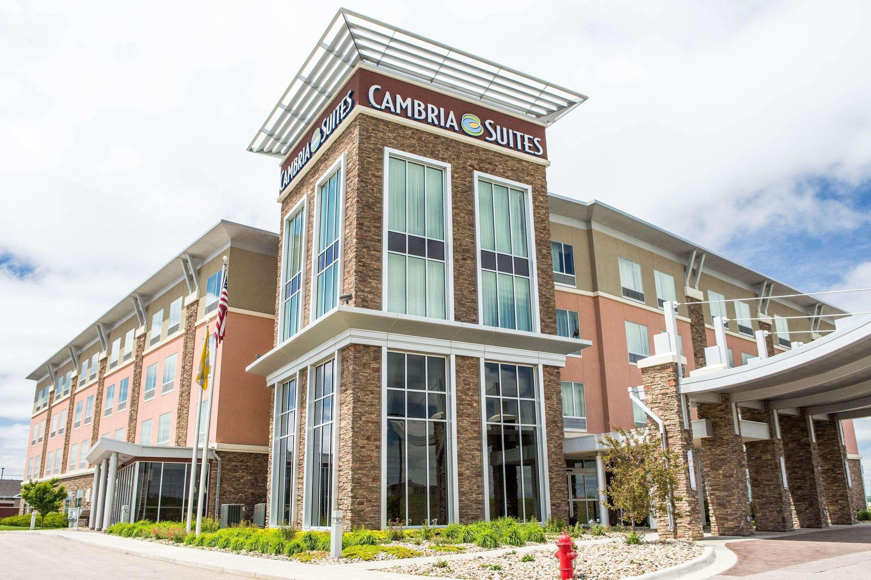 Cambria Hotel Rapid City Near Mount Rushmore Exterior foto